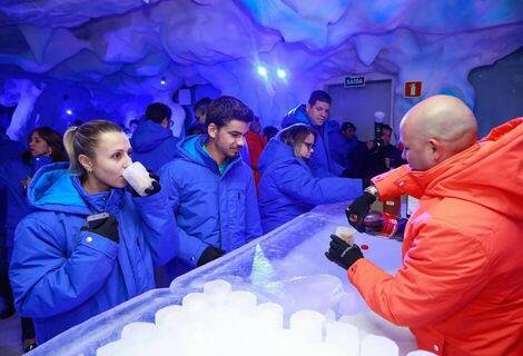 Dreams Park Show: Dreams Ice Bar