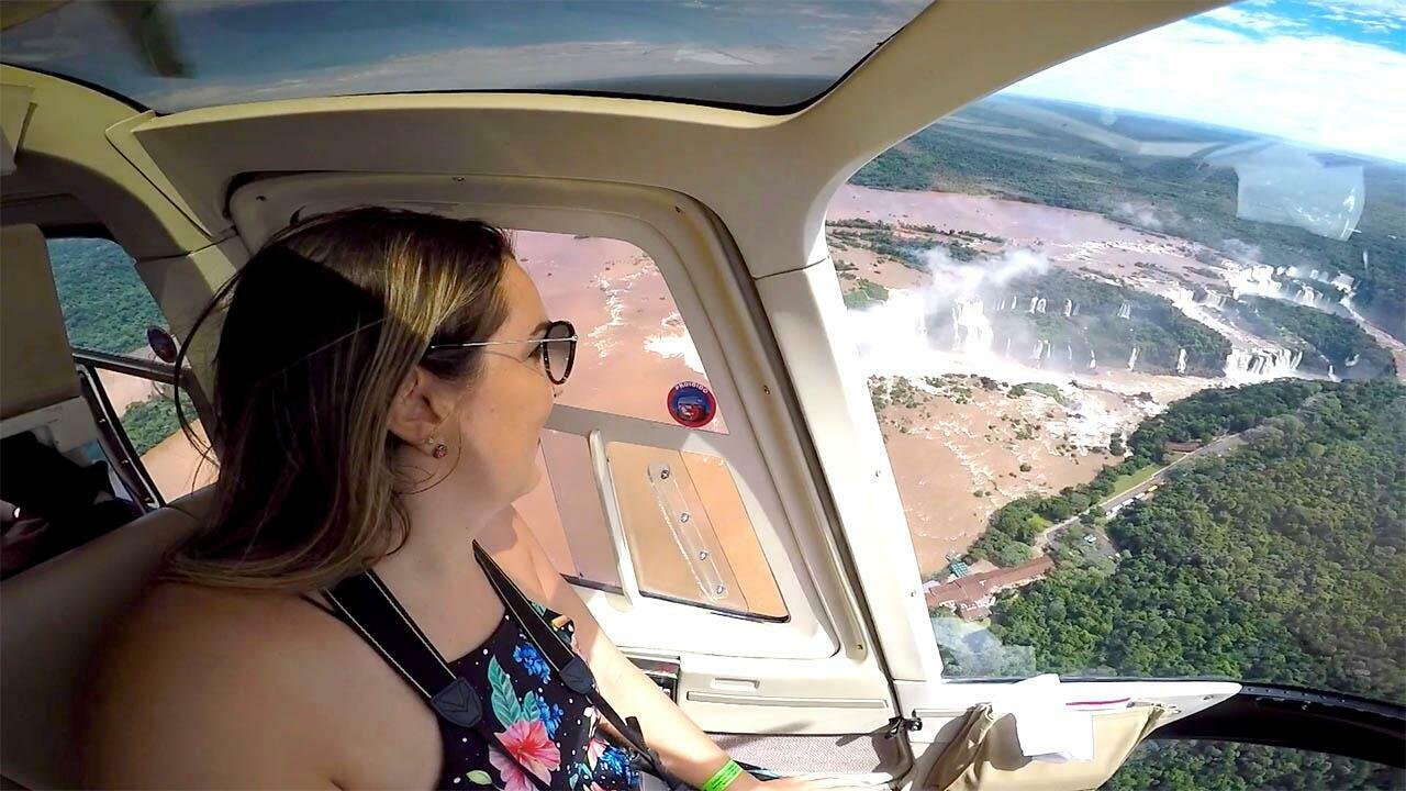 Helisul, voo panorâmico de helicóptero pelas cataratas!