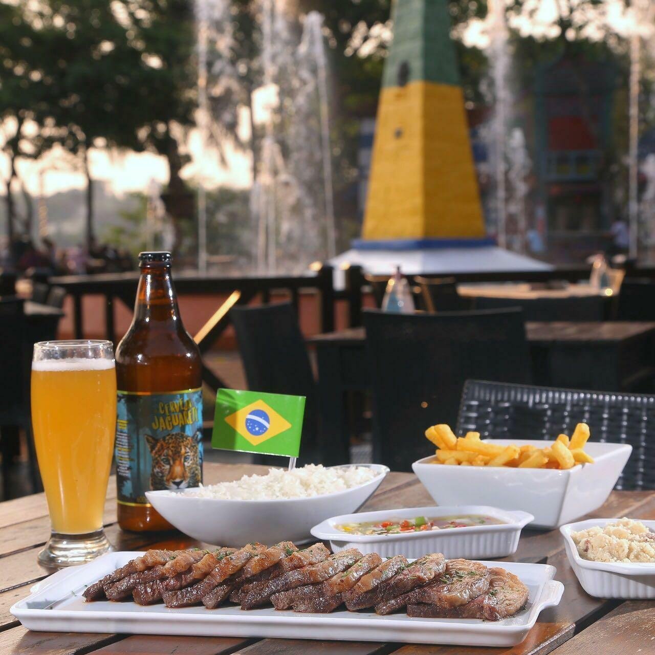 Fantástico jantar no Restaurante Cabeza de Vaca, no Marco das Três Fronteiras!