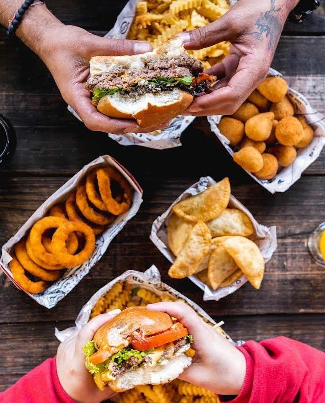 Burger com Vista no Alpen Park!