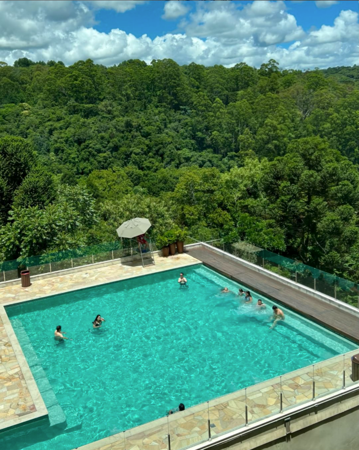 Mergulhe no 1º Parque Aquático Coberto do Brasil!