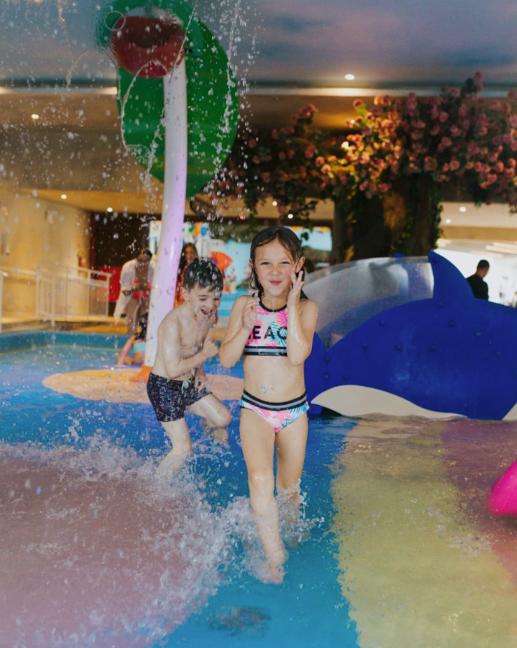 Mergulhe no 1º Parque Aquático Coberto do Brasil!