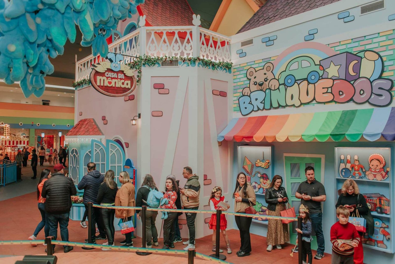 Experiência para a família toda! São mais de 20 atrações incríveis, na Vila da Mônica Gramado.