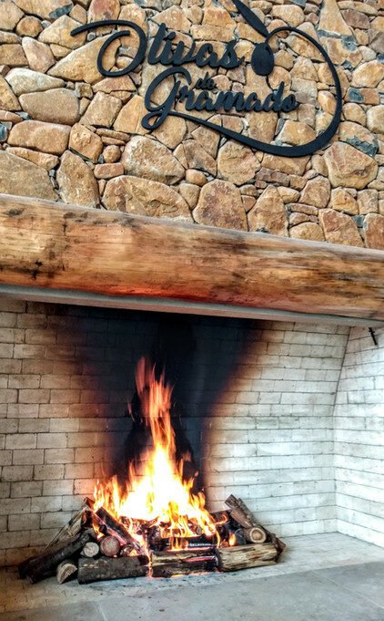 Um paraíso entre pôr do sol e oliveiras