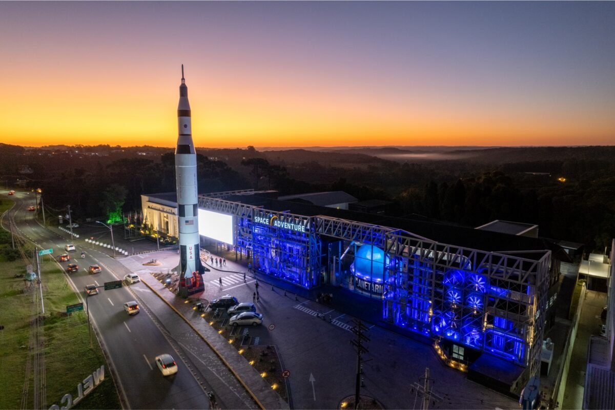 Space Adventure Canela, o parque temático que conta com mais de 200 objetos originais utilizados pela NASA!