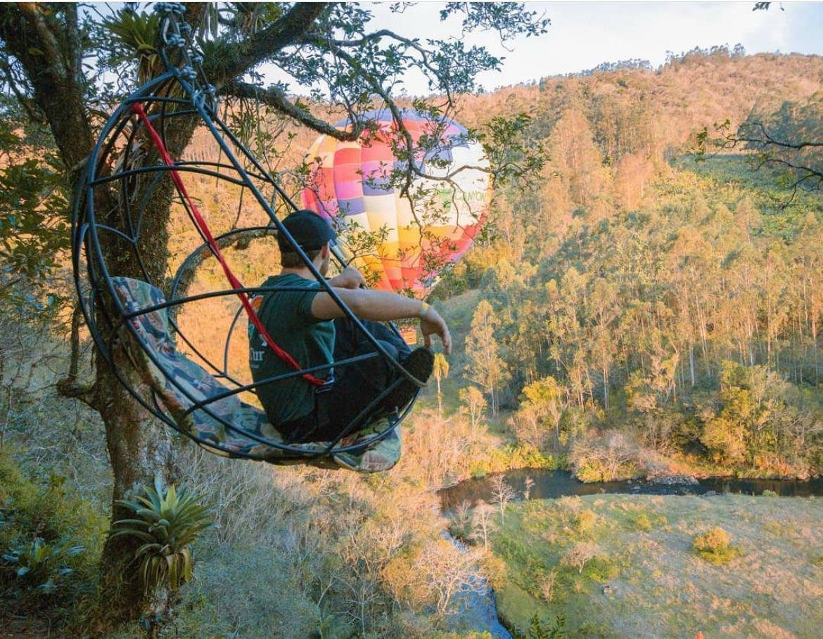 Balanço ao infinito: voe sobre os Canyons da Serra!