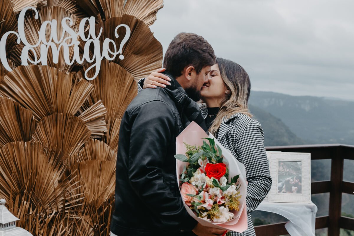 Surpreenda seu amor com um pedido de casamento inesquecível!