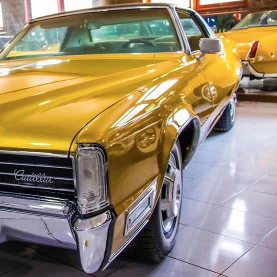 Glamour e Clássicos em Movimento no Hollywood Dream Cars!