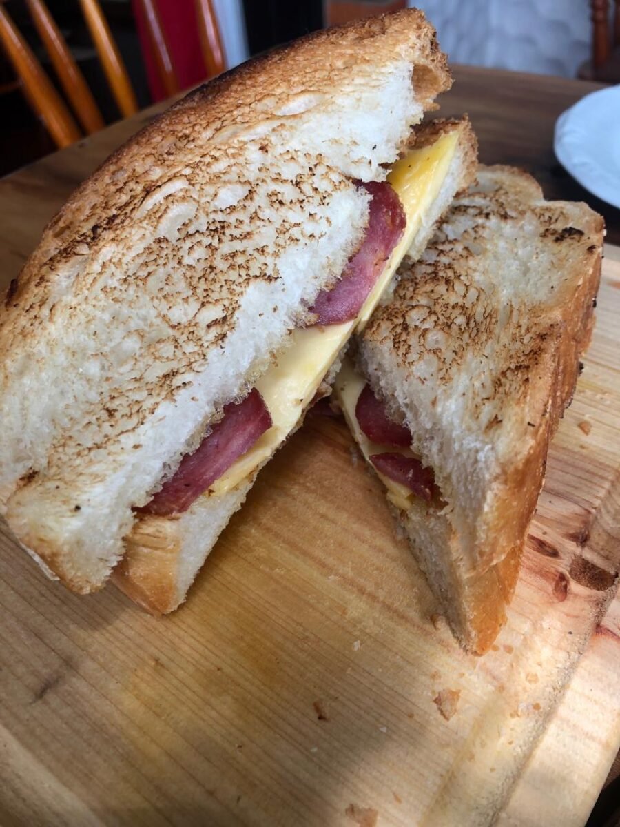 Mamma Oliva: Onde o Almoço Aquece e o Café Abraça!