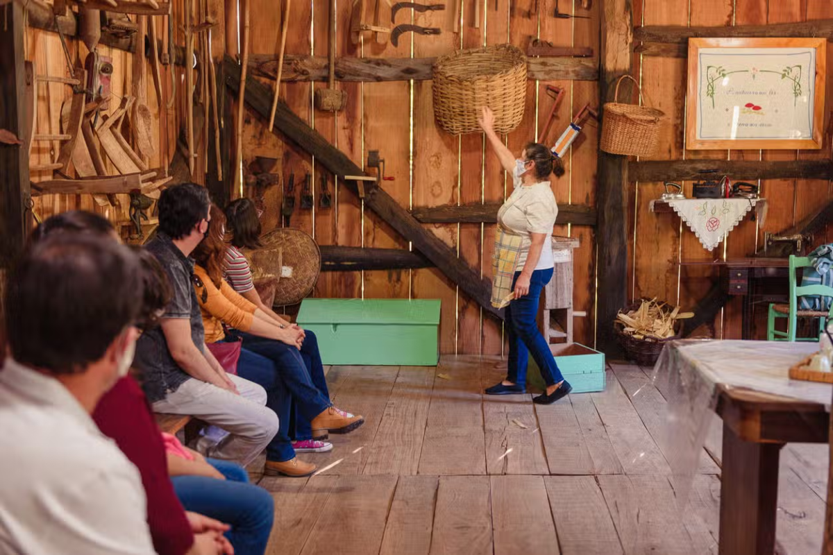 Tour no Vale: Sabores e Tradições do Vale do Quilombo - um mergulho na cultura colonial!