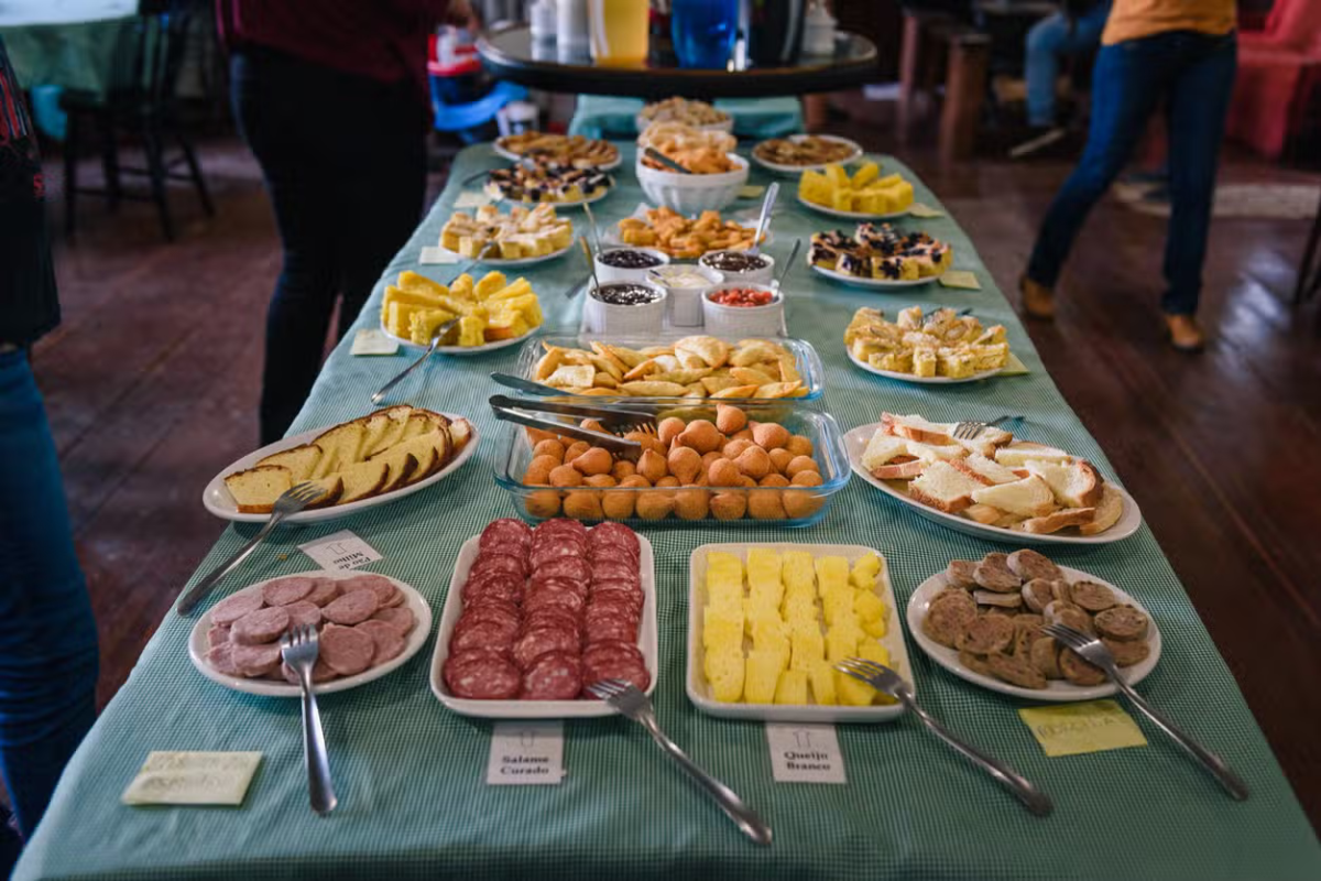 Tour no Vale: Sabores e Tradições do Vale do Quilombo - um mergulho na cultura colonial!