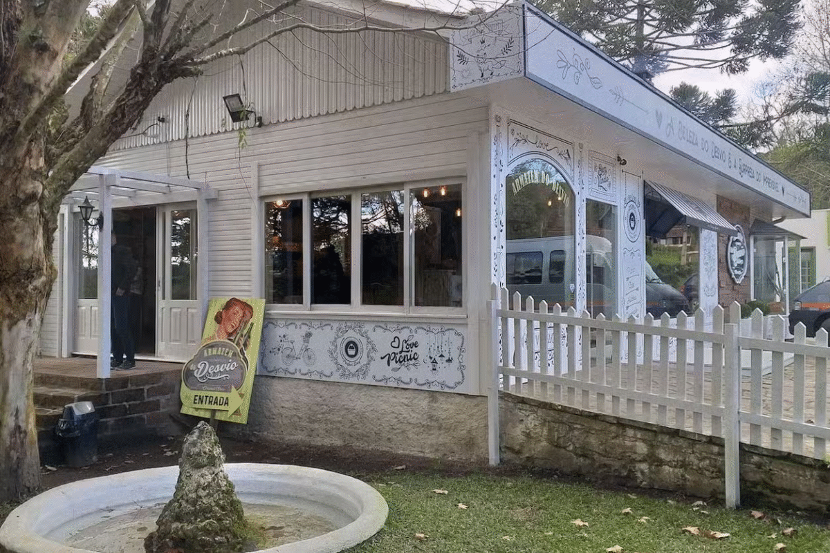 Farroupilha: Um Brinde à Tradição com Vinhos e Cervejas Artesanais!