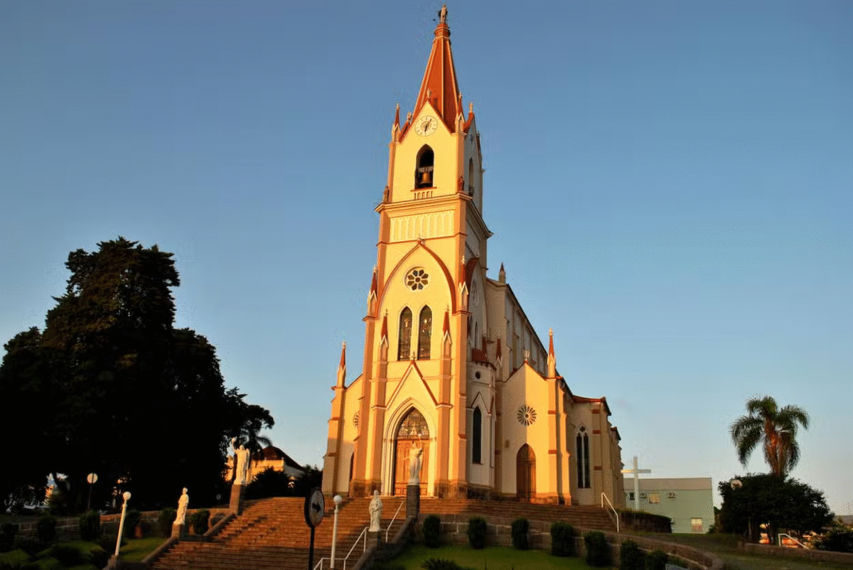 Garibaldi: Vinhos Coloniais e Tradição Italiana no Vale dos Vinhedos!