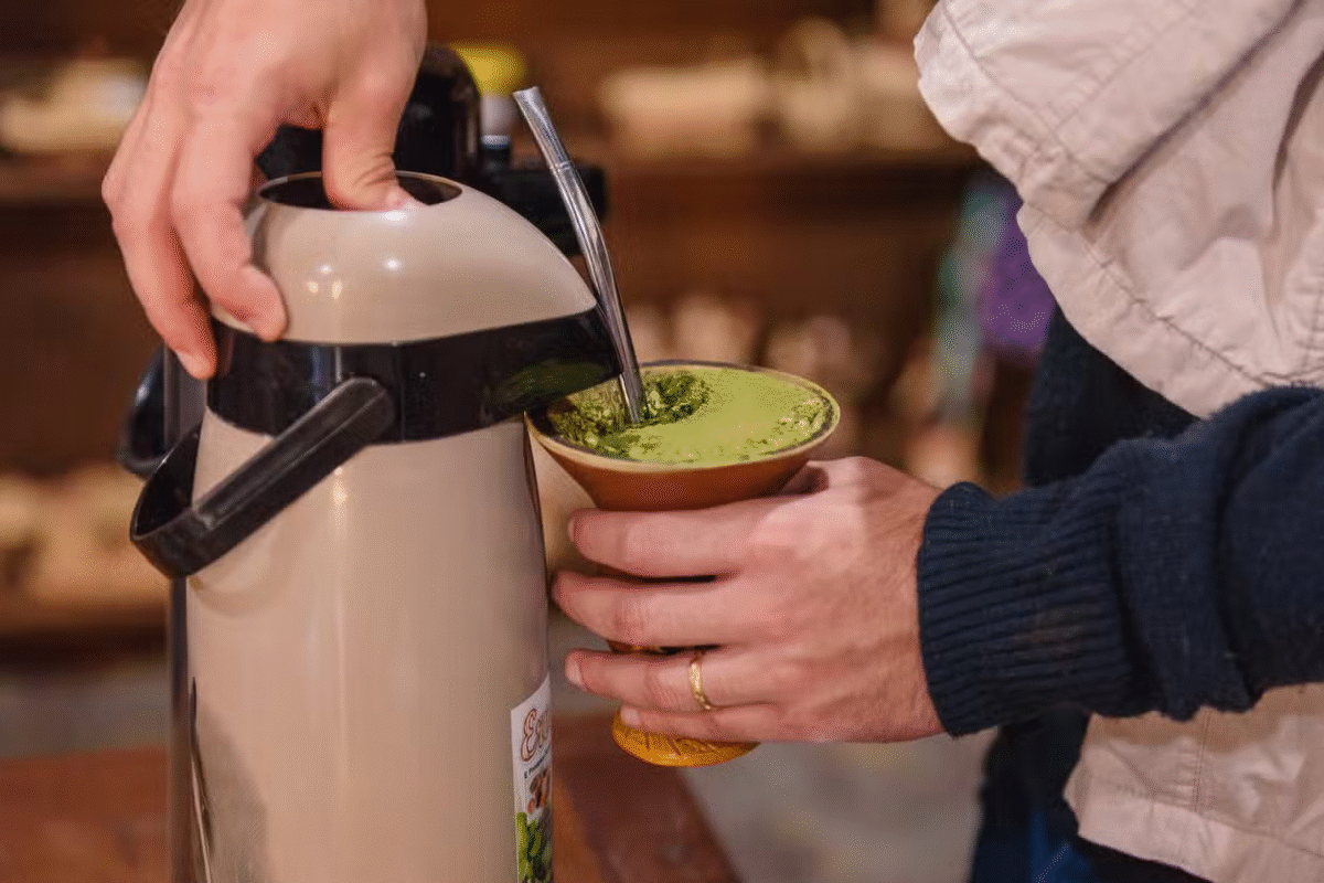 Tour Raízes Coloniais: Passeio Rural Com Café Colonial - Viva um dia com aroma de história, tradição e pão caseiro recém-saído do forno!