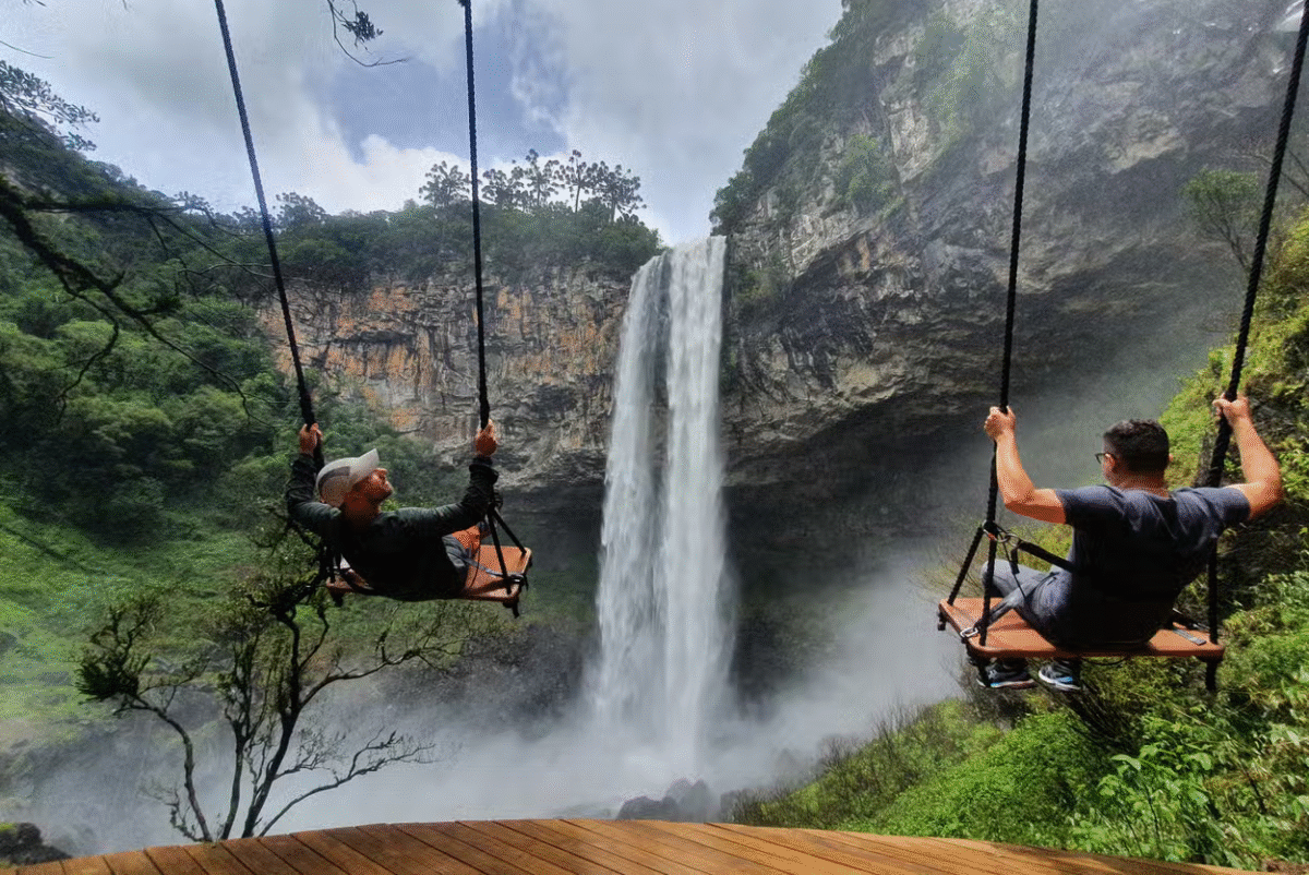 Garanta agora sua trilha com adrenalina no Caracol – natureza, cultura e emoção em um só passeio!