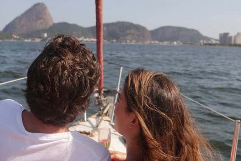 Passeio de Veleiro Incrível pelo Rio de Janeiro!