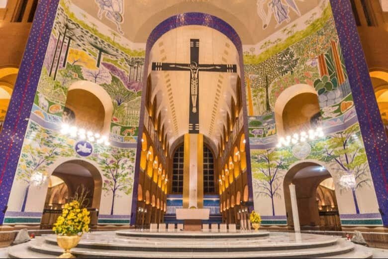 Excursão Espiritual a Aparecida: Conheça a Padroeira do Brasil!