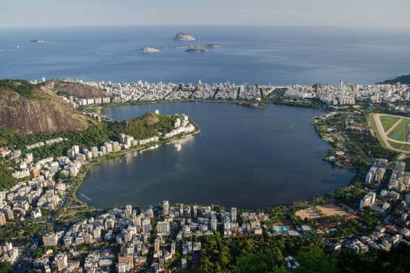Explore o Parque Nacional da Tijuca, Santa Teresa e Cristo Redentor!