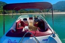 Descubra as Ilhas do Lado Norte de Ubatuba com um Passeio de Lancha!