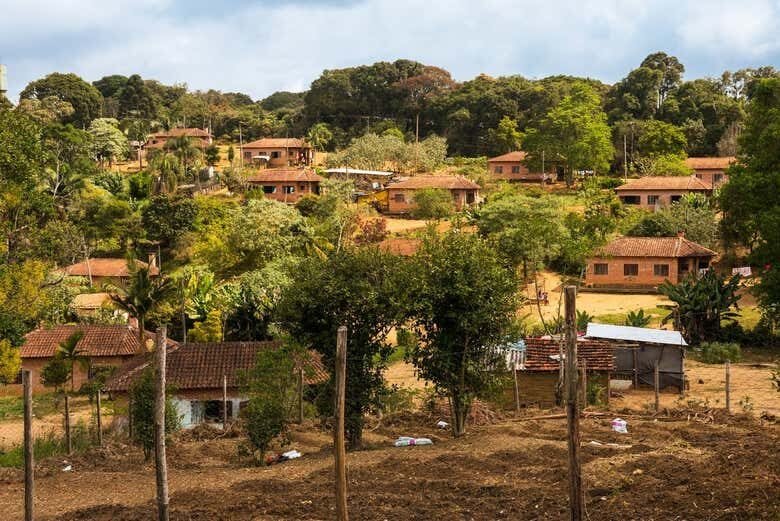 Explore a Cultura Guarani: Visita Privada à Tribo Tenondé Porã!