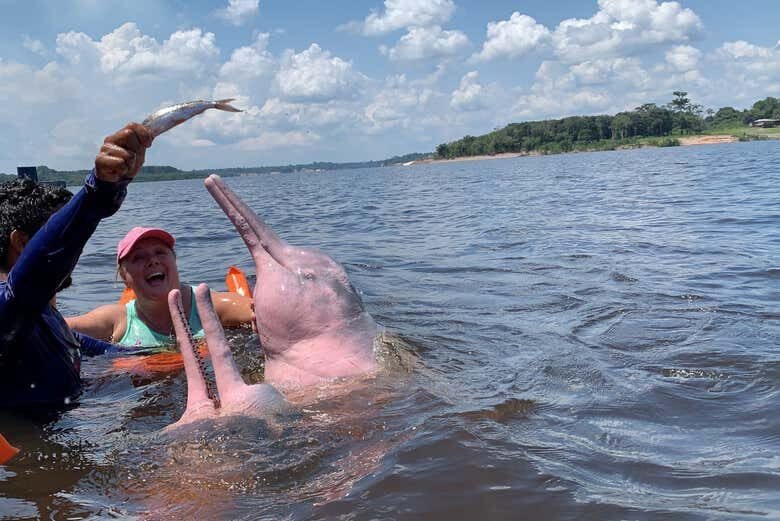 Desvende os mistérios da Floresta Amazônica com um passeio incrível de 12 horas!
