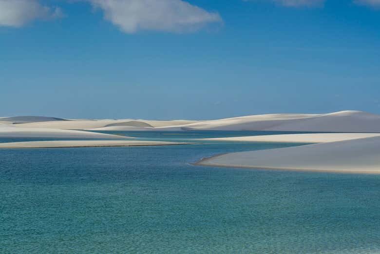 Trilha Inesquecível pelas Dunas e Lagoas Emendadas nos Lençóis Maranhenses!