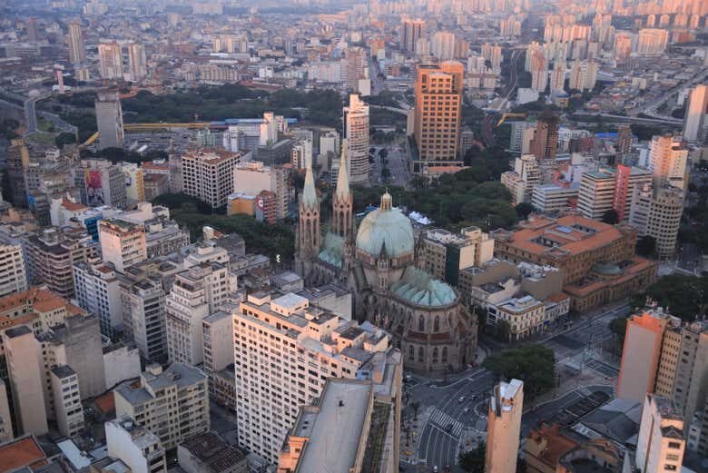 Escala em São Paulo? Tour privado saindo do aeroporto!