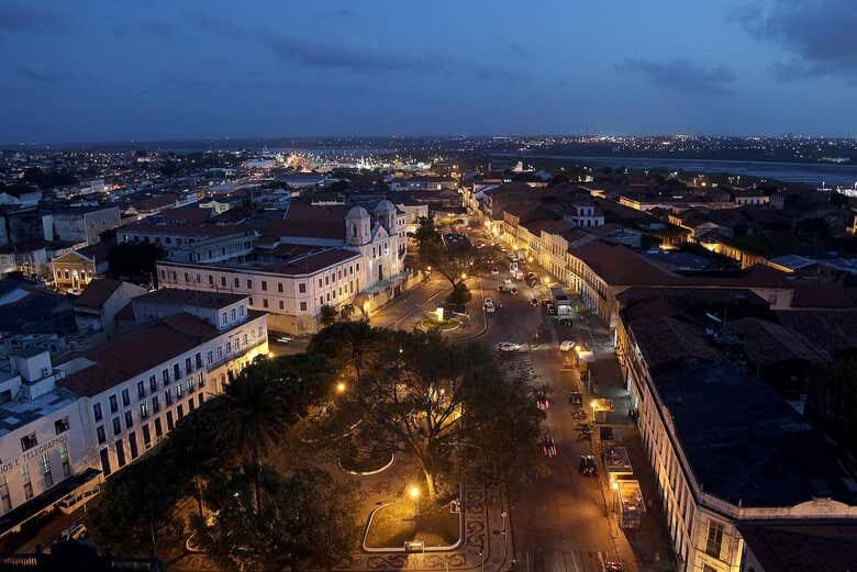 Explore São Luís: Tour Privado Histórico e Cultural no Maranhão!