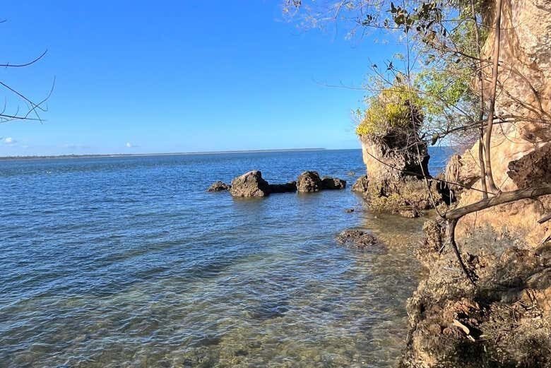 Excursão Incrível a Taipu de Fora e Ilhas Paradisíacas!