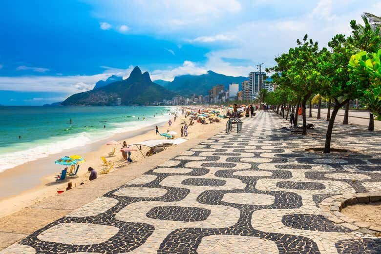 Transfer Confortável de Cabo Frio para o Rio de Janeiro: Visite Copacabana e Cristo Redentor!