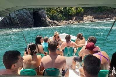 Passeio de Lancha pela Ilha das Couves e Ilha do Prumirim - Ubatuba!