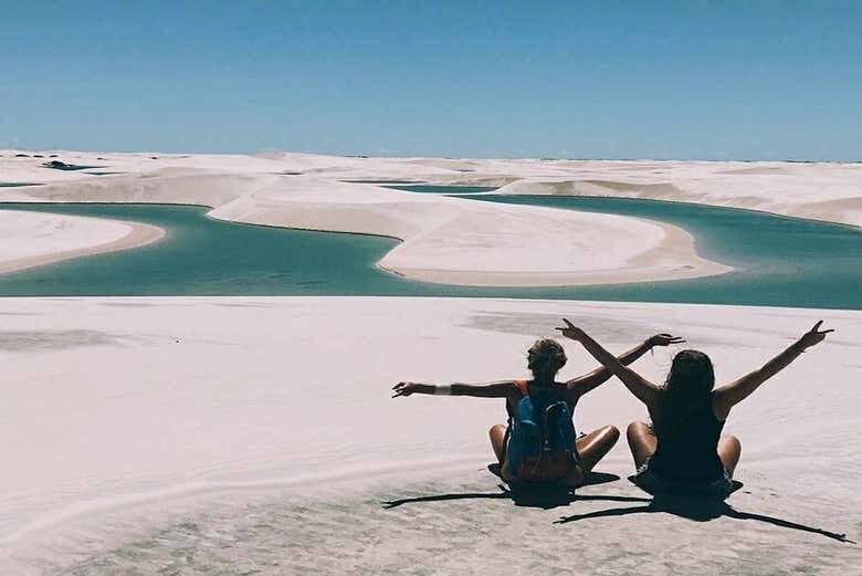 Trilha Encantadora pela Lagoa Bonita nos Lençóis Maranhenses!