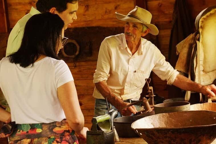 Explore a História e Natureza da Fazenda Esperança em Monte Verde!