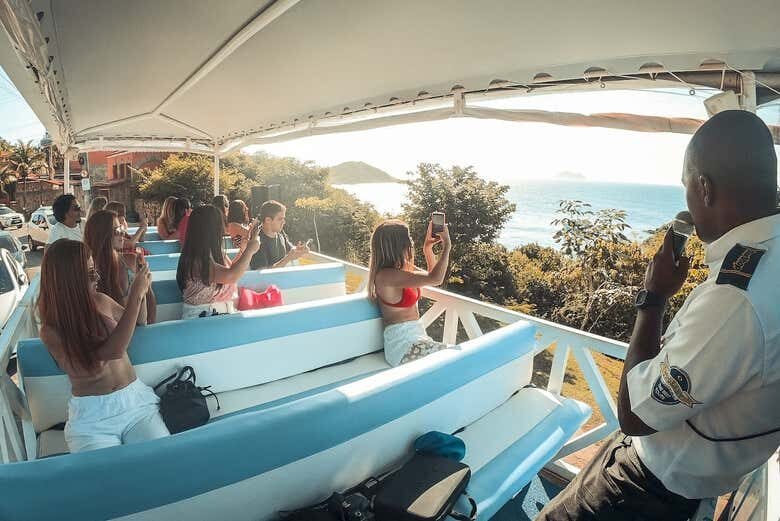 Excursão a Búzios saindo de Arraial do Cabo!