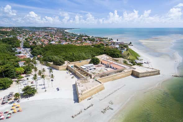 Excursão Surpreendente: Descubra as Belezas de Igarassu e Itamaracá saindo de Recife!