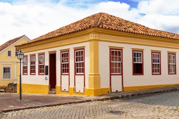 Excursão à Lapa + Parque Estadual do Monge: História, Cultura e Sabores do Paraná!