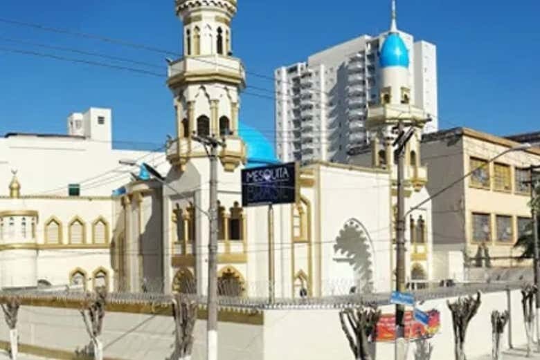 Explore a Herança Islâmica em São Paulo: Tour pela Mesquita Brasil!