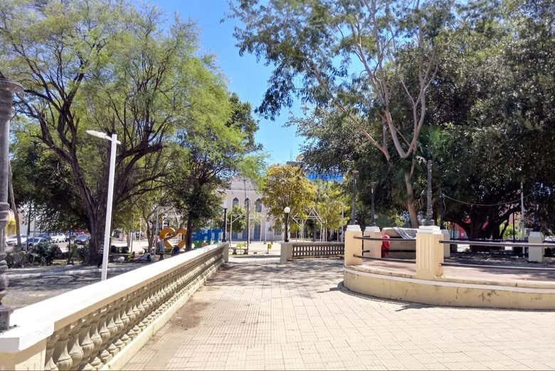 Explore a História e Cultura de Teresina com um Tour Guiado Inesquecível!