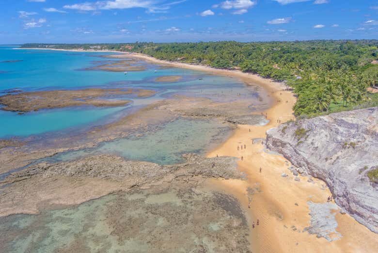 Descubra o Paraíso na Terra: Excursão à Praia do Espelho a Partir de Porto Seguro!