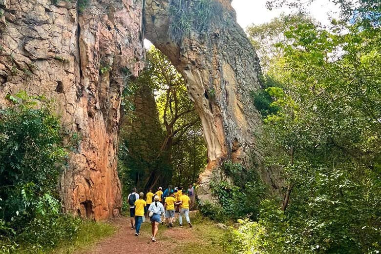 Exploração do Parque Nacional de Sete Cidades: História e Natureza no Coração do Piauí