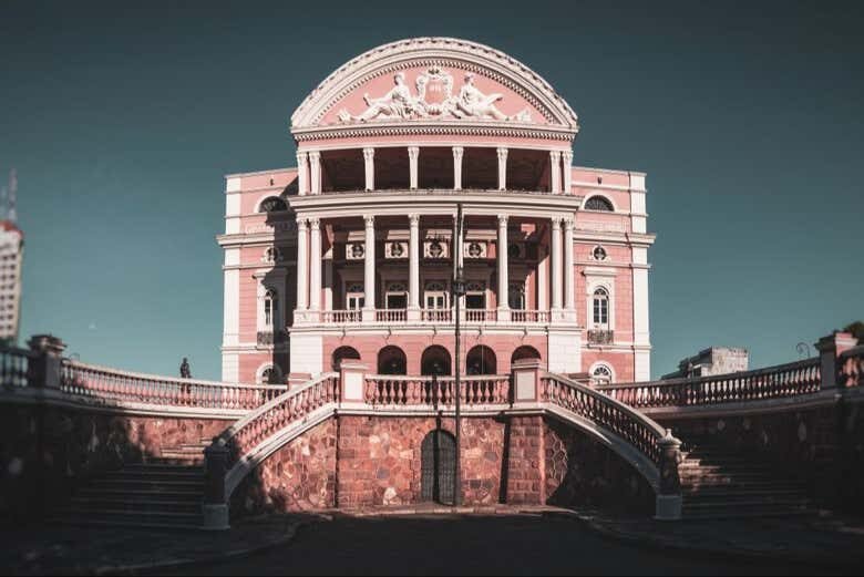Descubra a Magia de Manaus: História, Cultura e o Magnífico Teatro Amazonas!