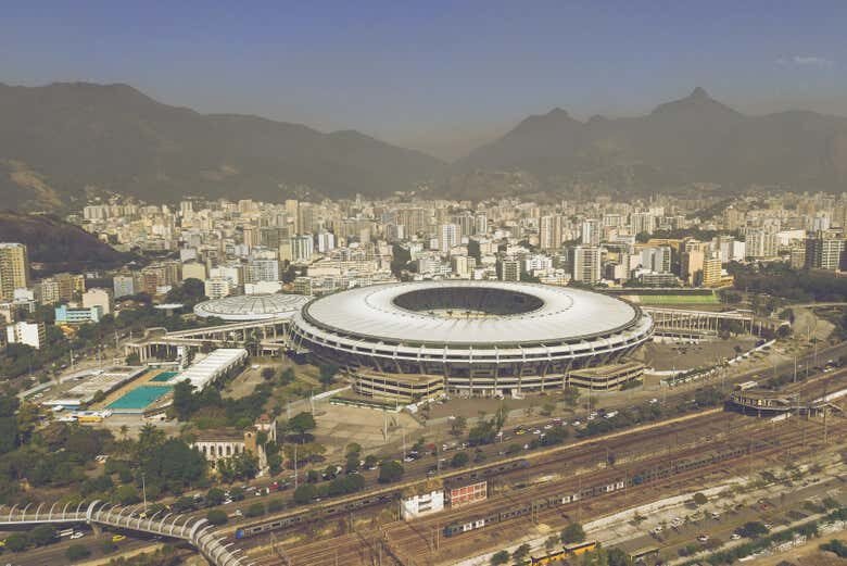 Tour pelo Estádio do Maracanã e pela Sede da Gávea
