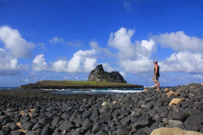 Descubra Fernando de Noronha com Trilhas Exclusivas e Personalizadas!