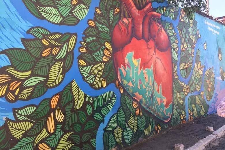 Tour Panorâmico por São Paulo: Cultura, História e Cores em um Só Passeio!