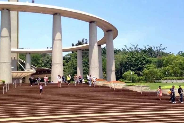 Descubra a Paz no Solo Sagrado de Guarapiranga!