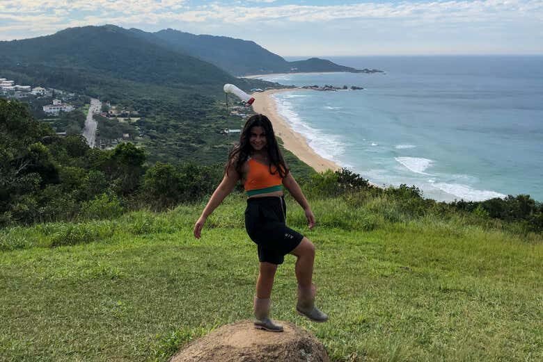 Trilha do Gravatá: Praia Escondida e Natureza Selvagem em Floripa!