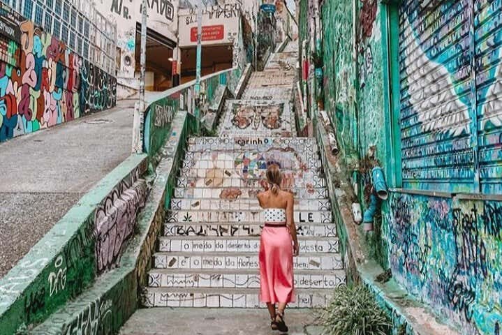 Tours de Bares e Arte na Vila Madalena: Explore o Bairro Mais Boêmio de São Paulo!