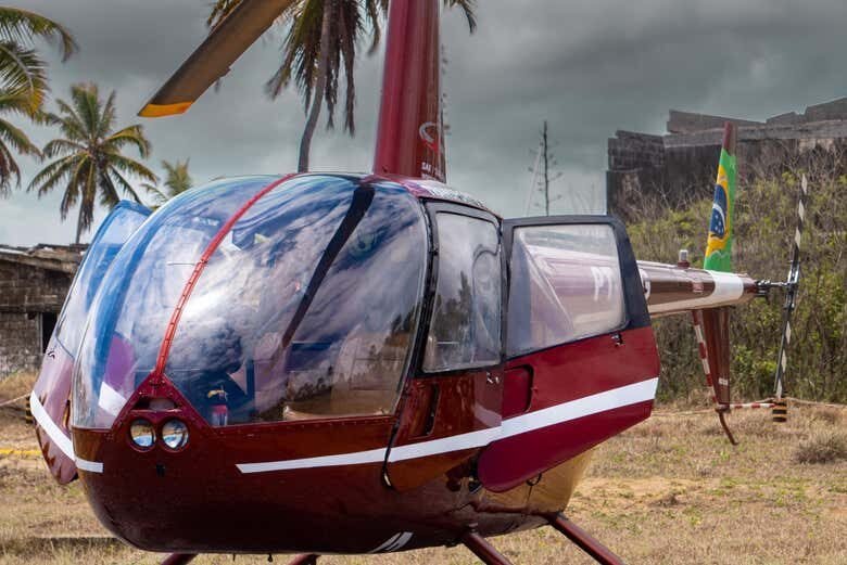 Voe alto e descubra as maravilhas de Porto de Galinhas do céu!
