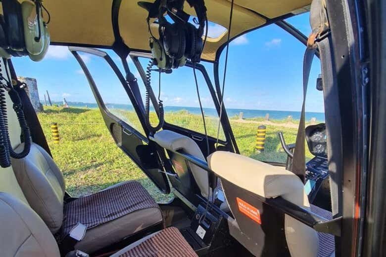 Voe alto e descubra as maravilhas de Porto de Galinhas do céu!