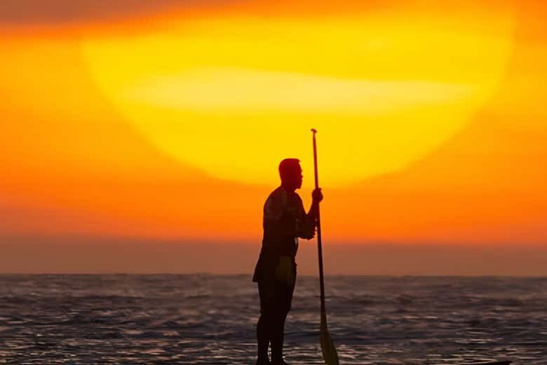 Amanhecer Mágico com Paddle Surf em Copacabana!